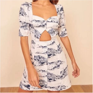 Reformation Clay Covina Front Cut Dress Size 4 FLAWED